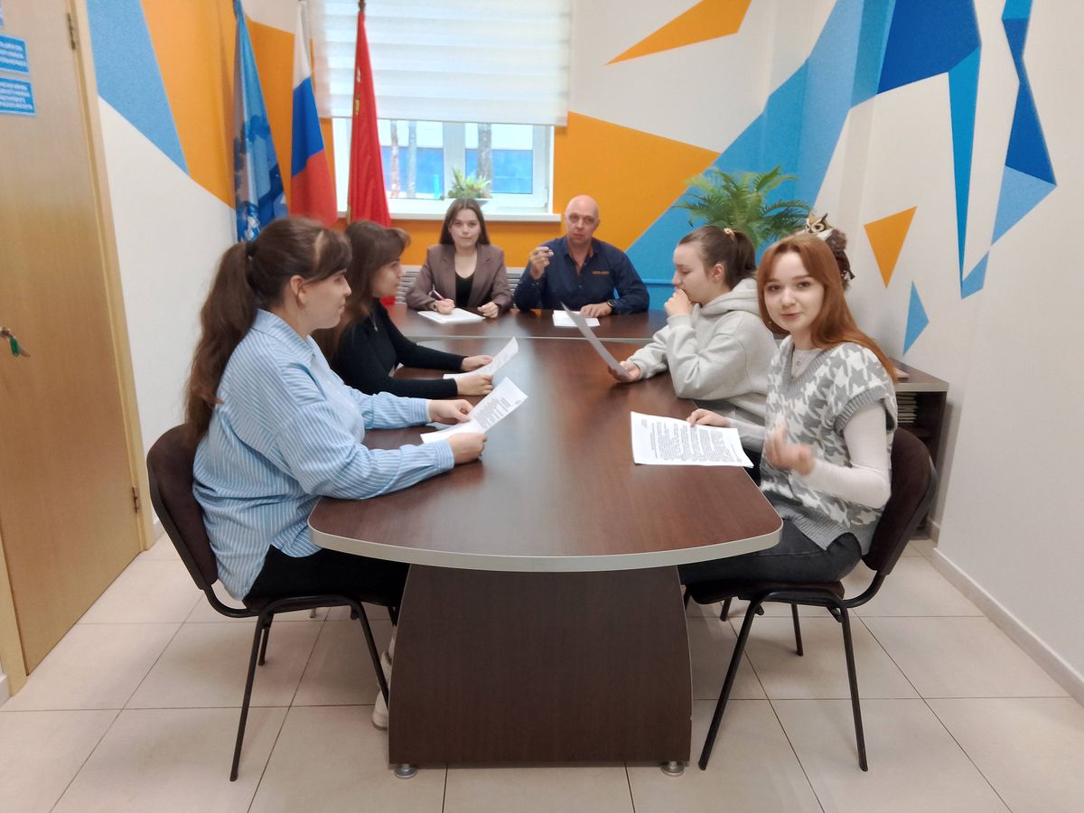 Студенты Одинцовского филиала МЮИ приступили к реализации научно-исследовательского проекта