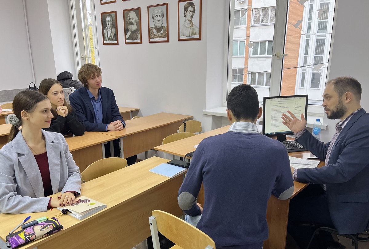 Кураторский час: уголовный кодекс в нашей жизни!