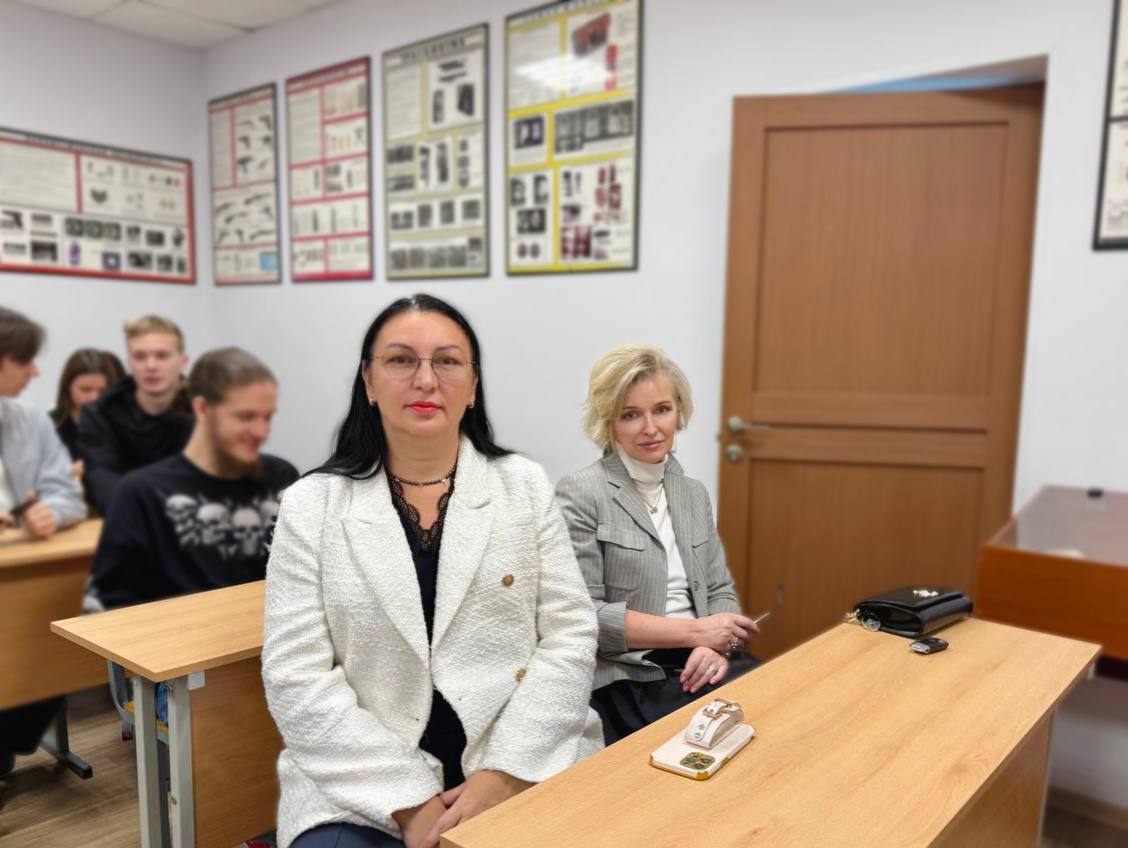  «История, проблемы, актуальность МЧП в мире. Связь с Международным публичным правом»! 