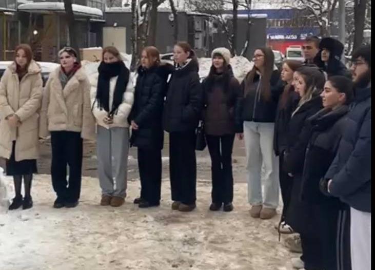 Церемония поднятия флага. Патриотизм в действии