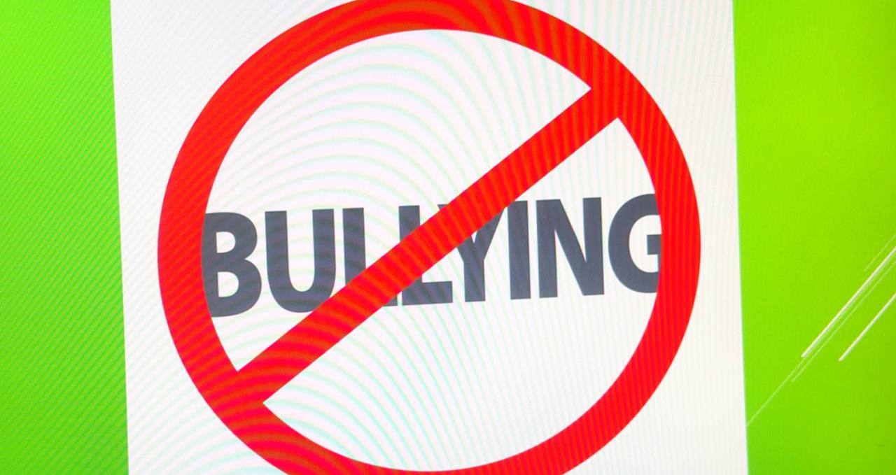 Кураторский час  на тему - "Ответственность за нарушения в интернете и в офлайн-среде". 