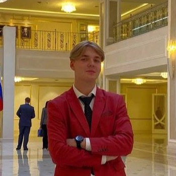 Илья Кичев